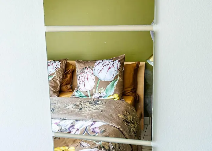 Douillet * Saint-James